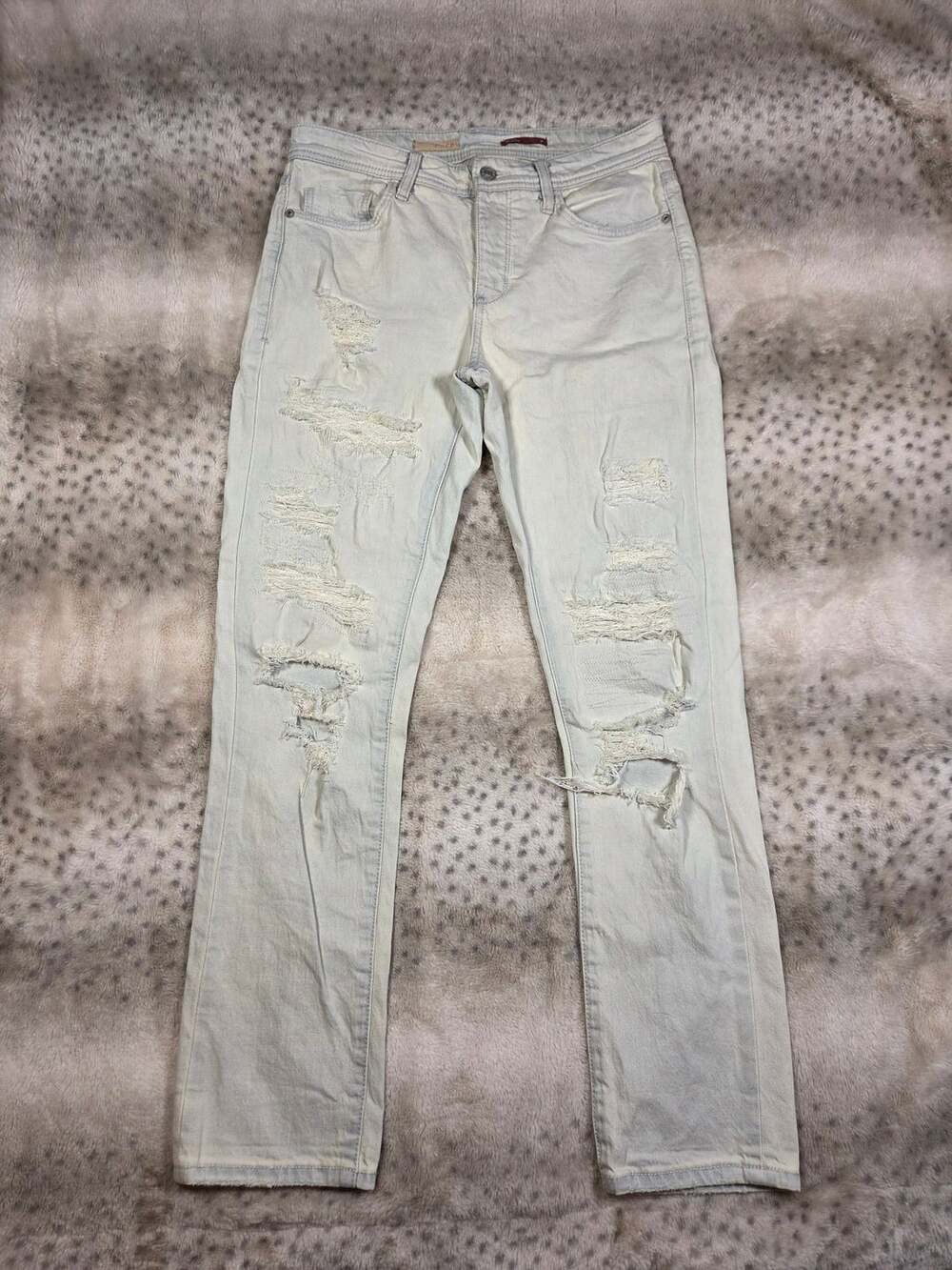 Pilcro Slim Boyfriend Ripped Distressed Light Wash Jeans Size 27